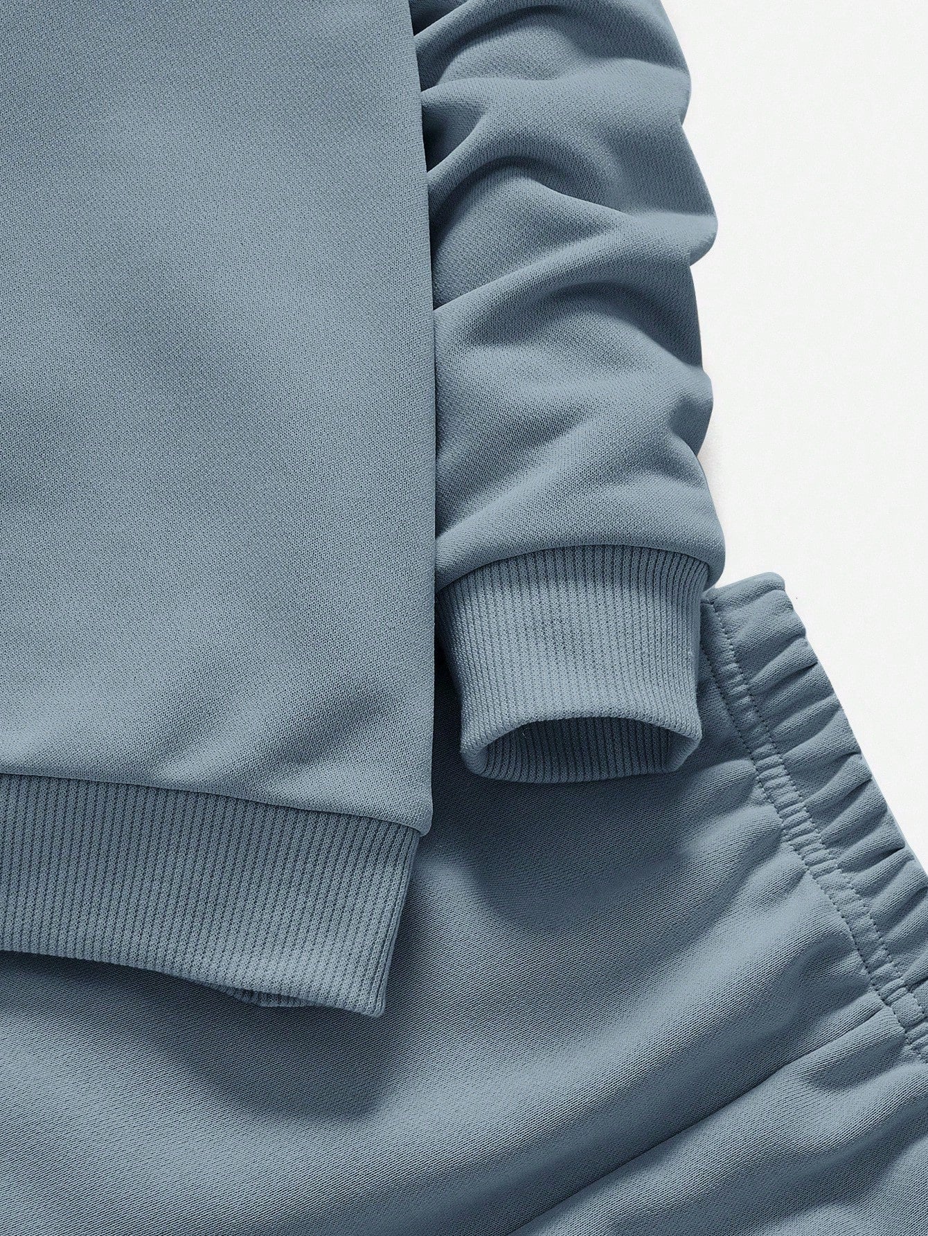 Young Boy Letter Graphic Pullover & Sweatpants