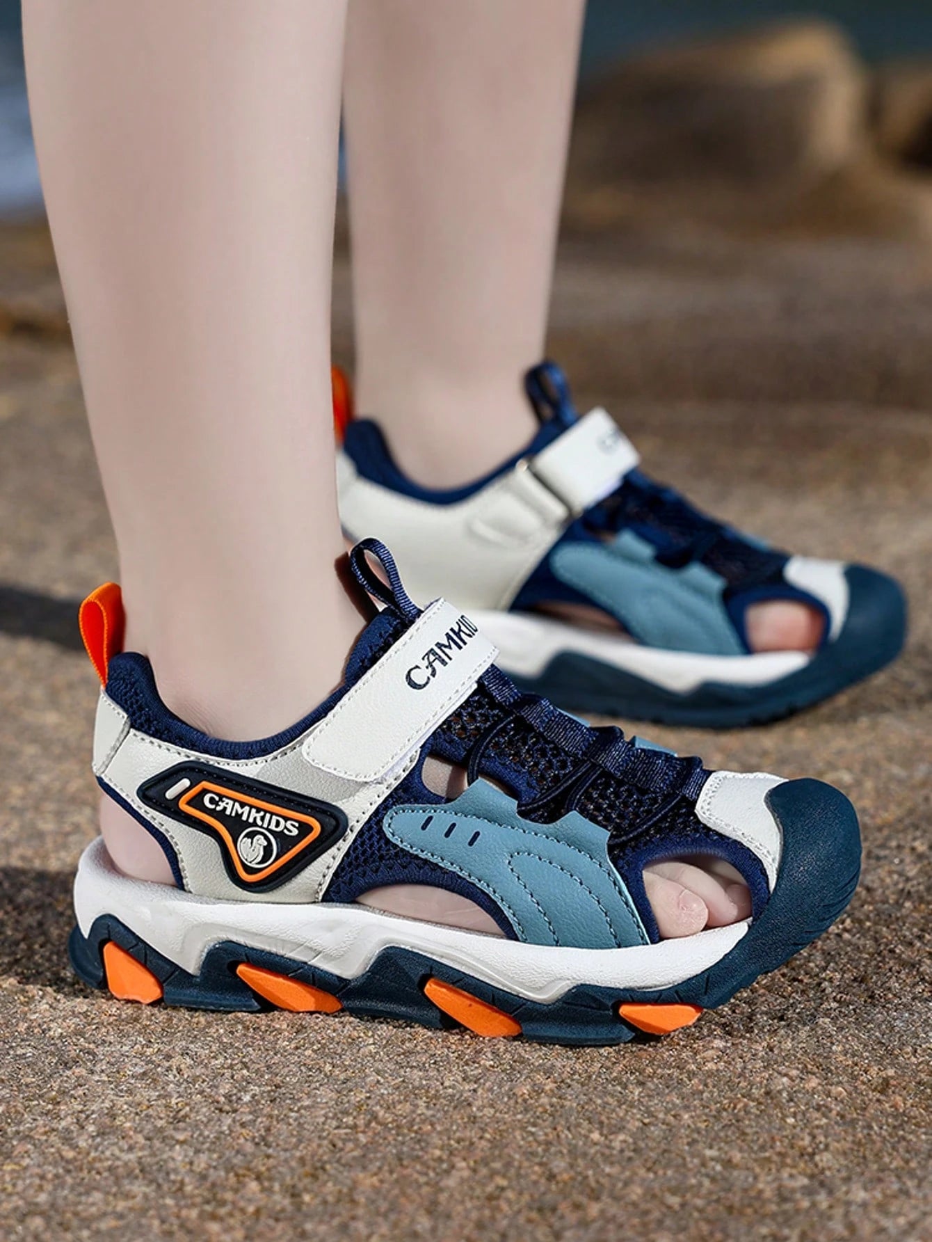 Kids Sandals, New Boys Girls Summer Sandals, School & Campus Style, Slip-Resistant Sole, Breathable, Lightweight, Hook and Loop Design, Suitable for Outdoor, Playground, Pool, Toe-Protective