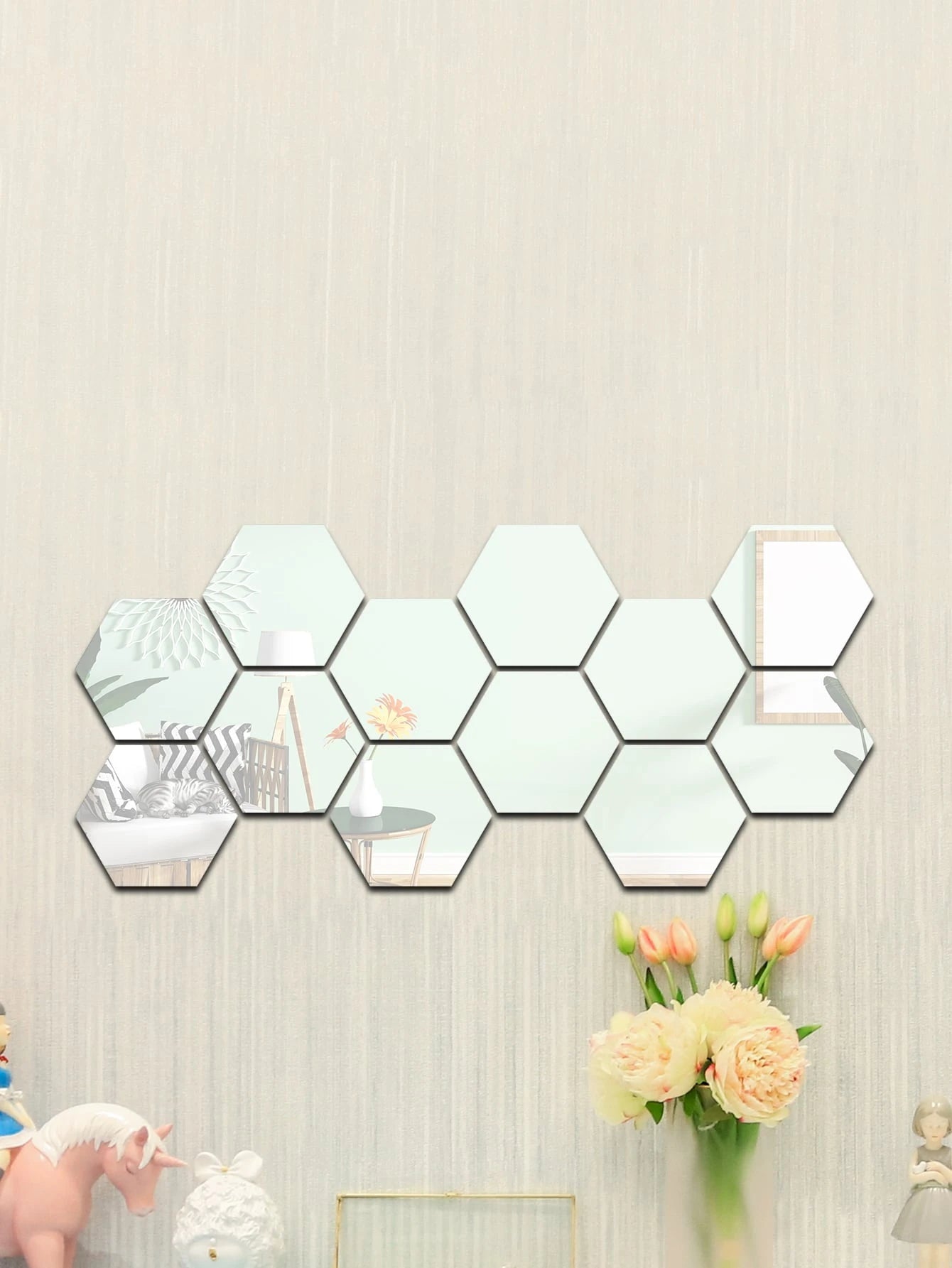 12Pcs Geometric Hexagonal 3D Mirror Acrylic Decorative Wall Stickers for Kids' Room, Living Room Decoration (Self-Adhesive)