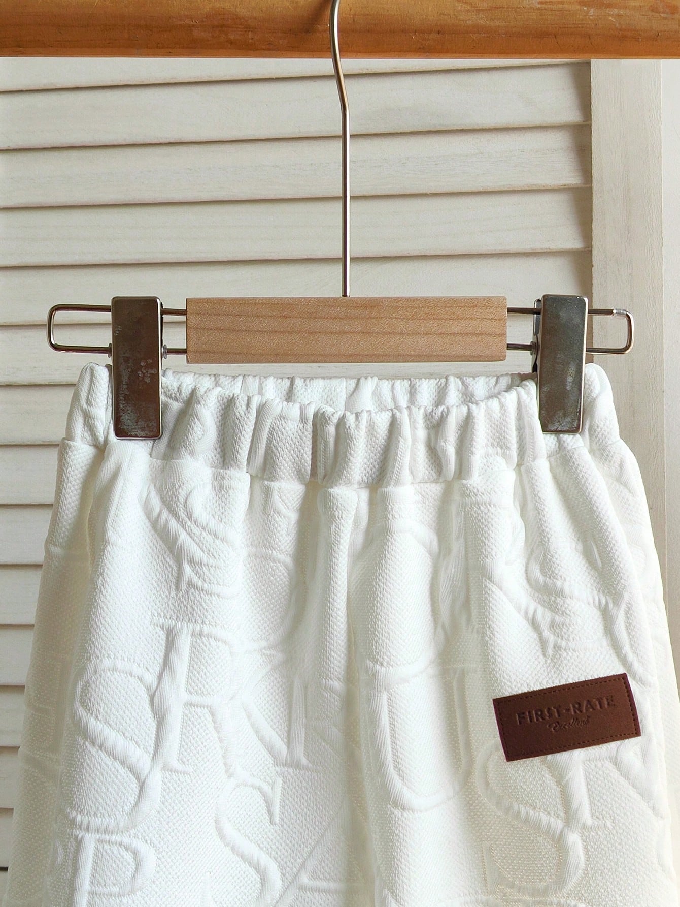 Chatreadl 2Pcs Kids White Warm Thick T-Shirt and Pants Set, Autumn/Winter Knitted Jacquard