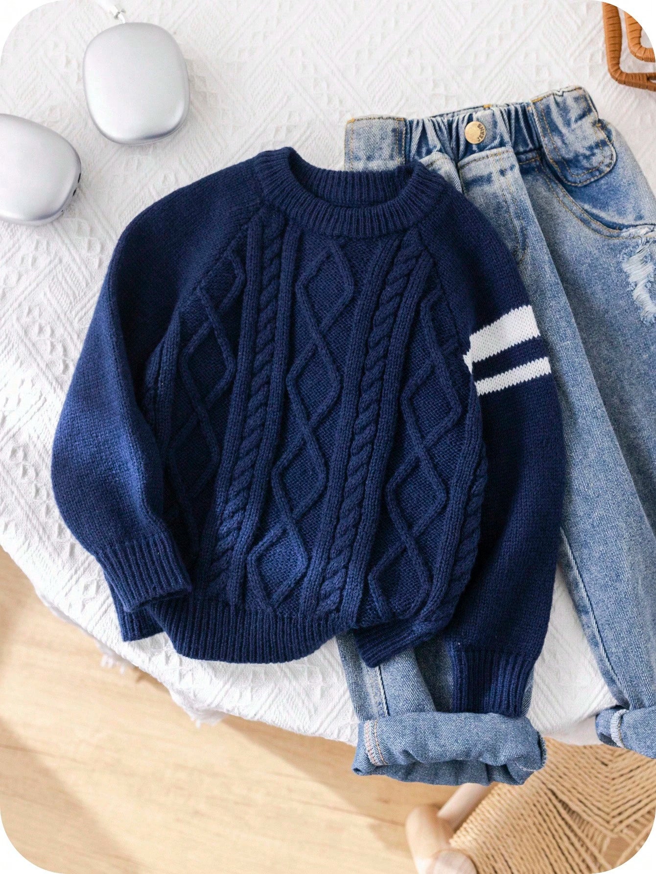 1Pc Young Boys Casual Comfortable Stylish Classic Textured Knit Deer Pattern round Neck Sweater, Suitable for Kids Outfit, Young Boy Clothes, School, Daily Wear, Travel, Party, Autumn/Winter
