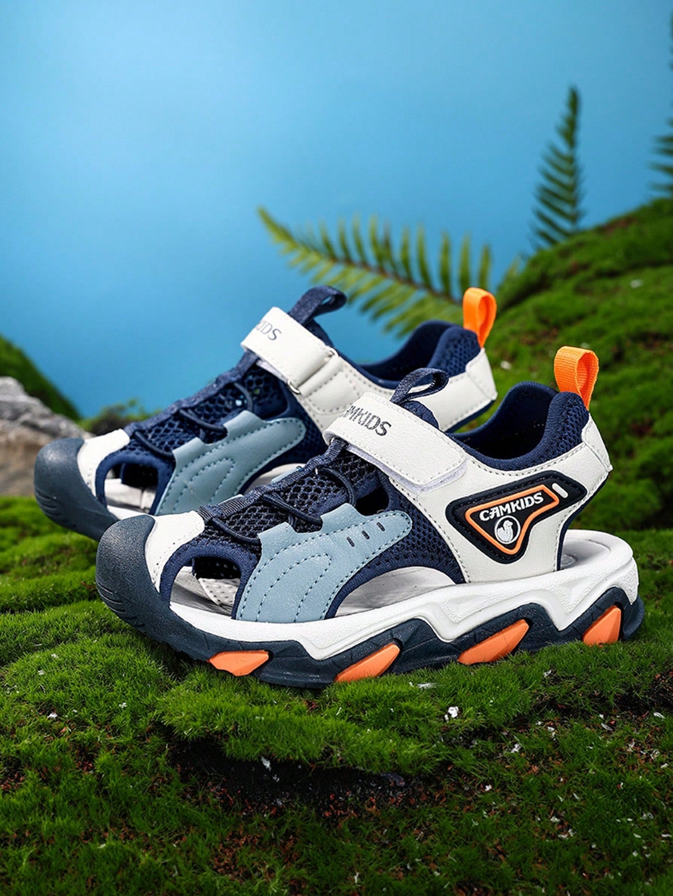 Kids Sandals, New Boys Girls Summer Sandals, School & Campus Style, Slip-Resistant Sole, Breathable, Lightweight, Hook and Loop Design, Suitable for Outdoor, Playground, Pool, Toe-Protective